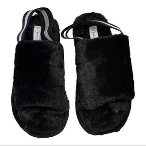 Jessica Carlyle Faux Fur Sling-Back Sandals Black Buckle Furry Open-Toe Sz 11